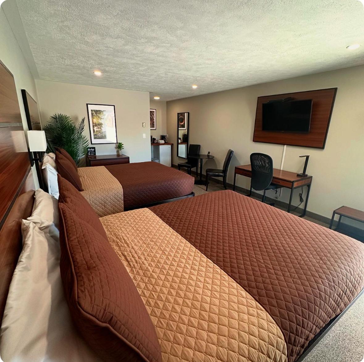 Manitoulin Inn Mindemoya Екстериор снимка