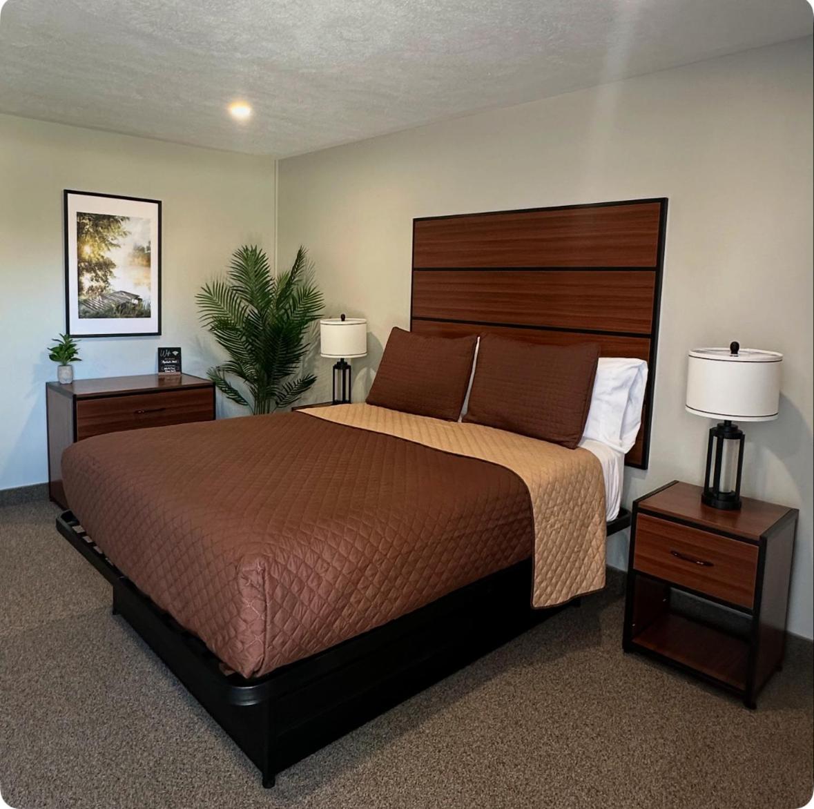 Manitoulin Inn Mindemoya Екстериор снимка